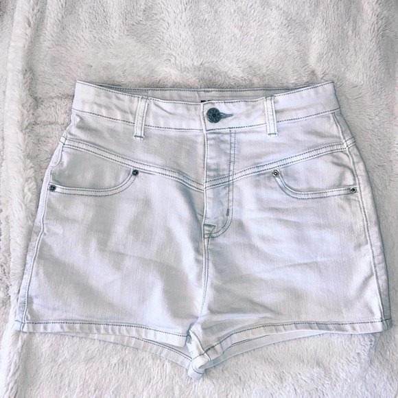 Urban Outfitters BDG Shorts - Picture 3 of 4